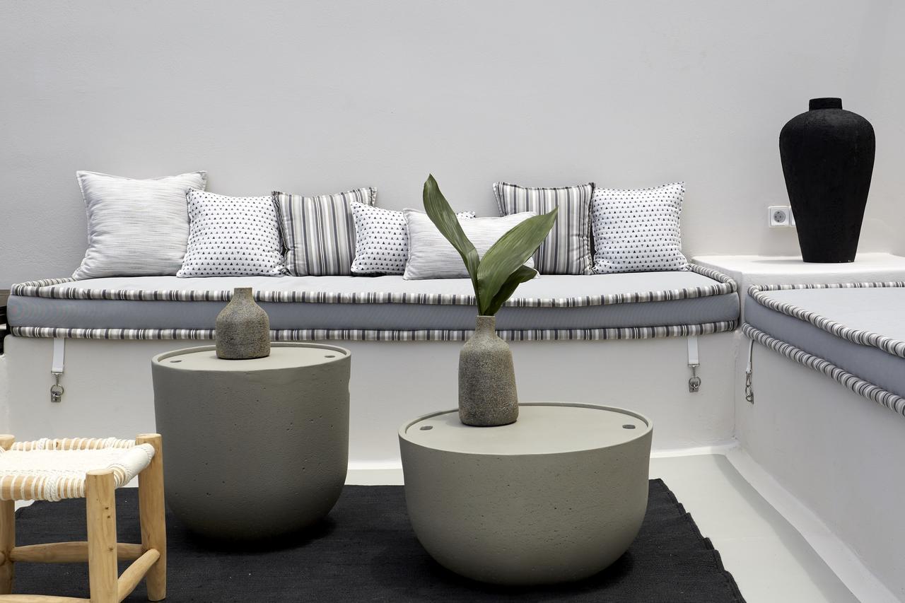 White & Co. La Torre Suites Pyrgos Kallistis Екстер'єр фото